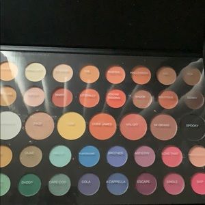 Morphe x James Charles palette